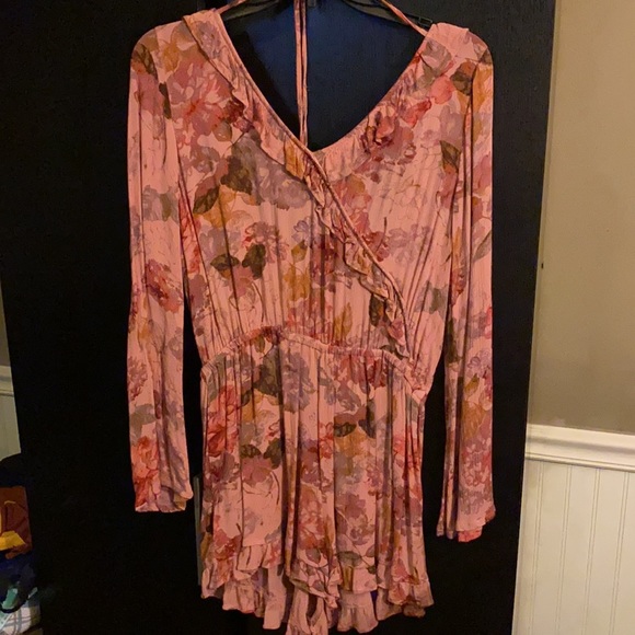 Romper - Picture 3 of 3